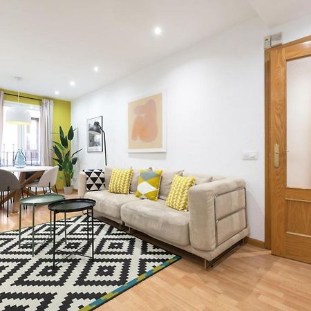2 Bedrooms 2 Bathrooms Furnished - Malsana - With Pool - Mintystay Madrid Eksteriør bilde