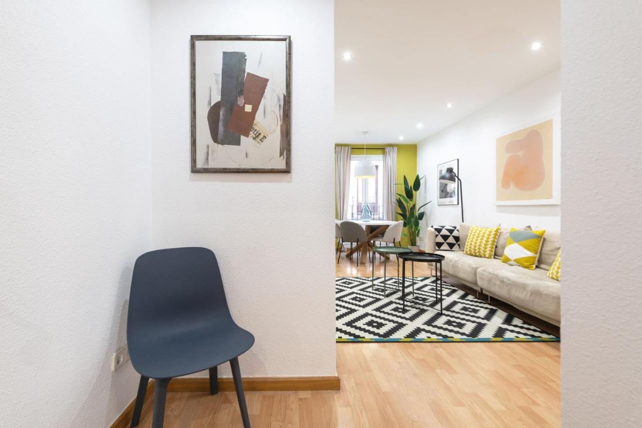 2 Bedrooms 2 Bathrooms Furnished - Malsana - With Pool - Mintystay Madrid Eksteriør bilde
