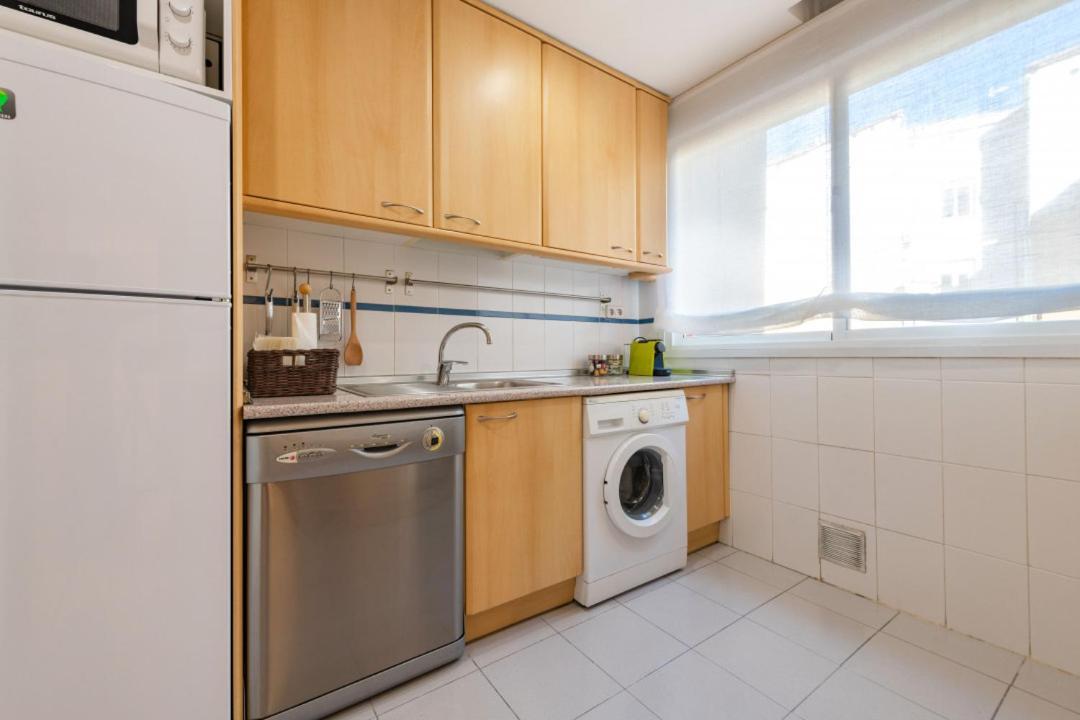 2 Bedrooms 2 Bathrooms Furnished - Malsana - With Pool - Mintystay Madrid Eksteriør bilde
