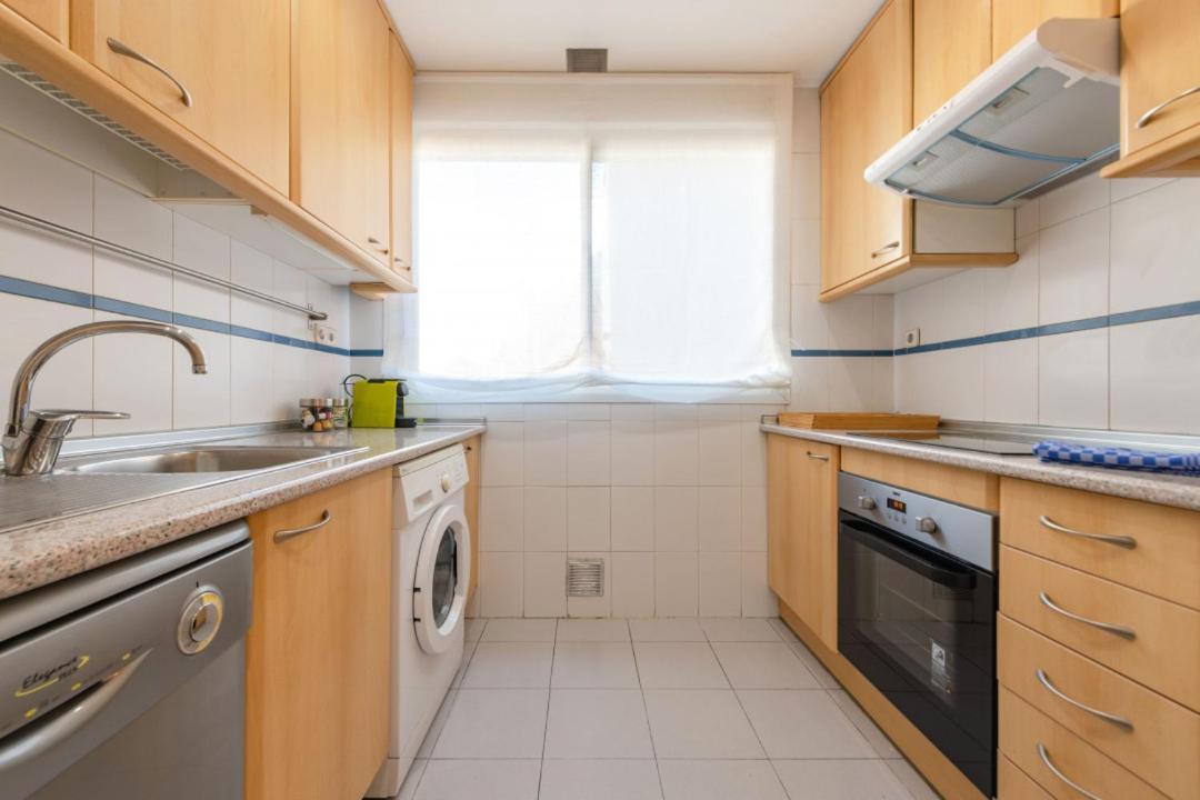 2 Bedrooms 2 Bathrooms Furnished - Malsana - With Pool - Mintystay Madrid Eksteriør bilde